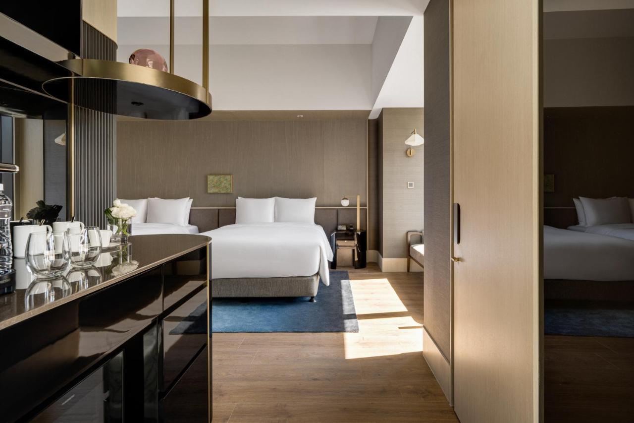 Intercontinental Kaohsiung By Ihg Hotel Exterior photo Deluxe Room